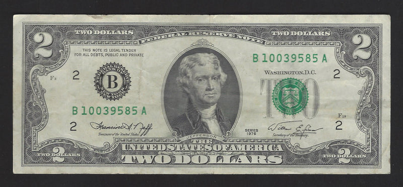 1976 USA $2 Two Dollar Bill Series (B) Green Seal Number B10039585A (VF)