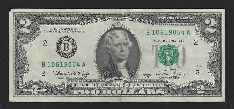 1976 USA $2 Two Dollar Bill Series (B) Green Seal Number B10619054A (VF)