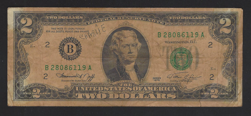 1976 USA $2 Two Dollar Bill Series (B) Green Seal Number B28086119A (VG-F)