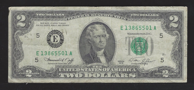 1976 USA $2 Two Dollar Bill Series (E) Green Seal Number  E13865501A (VF)