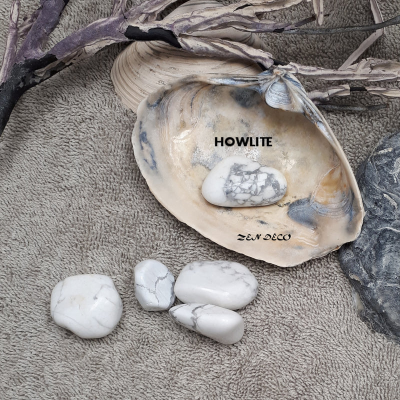 HOWLITE