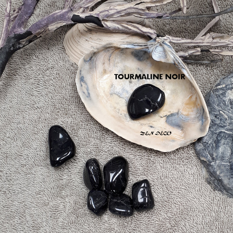 TOURMALINE BLACK