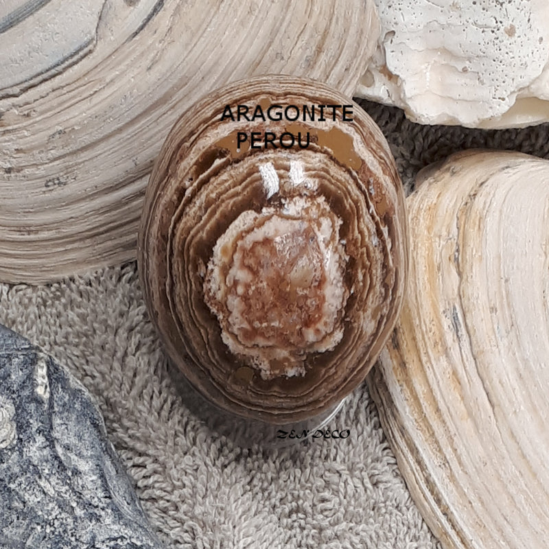 ARAGONITE EGG 108gm
